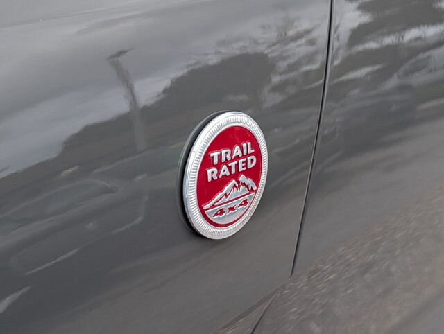 used 2021 Jeep Grand Cherokee car