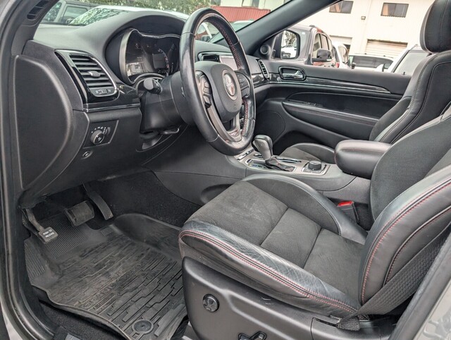 used 2021 Jeep Grand Cherokee car