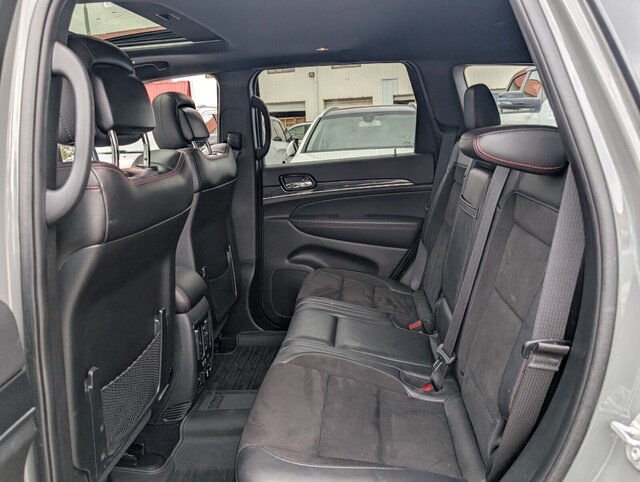 used 2021 Jeep Grand Cherokee car