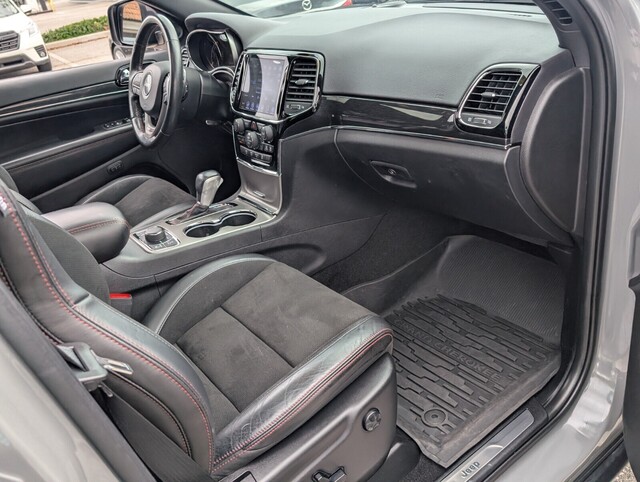 used 2021 Jeep Grand Cherokee car