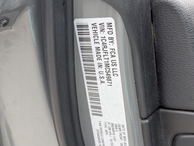 used 2021 Jeep Grand Cherokee car