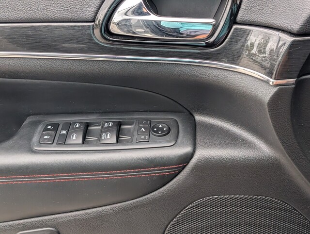 used 2021 Jeep Grand Cherokee car