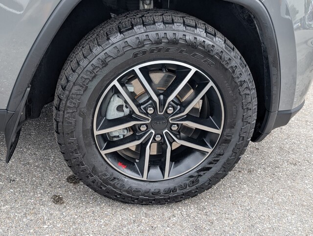 used 2021 Jeep Grand Cherokee car