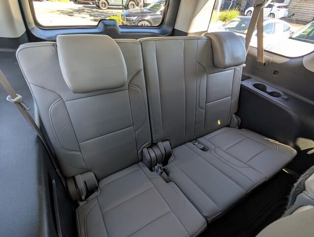 used 2016 Chevrolet Suburban car, priced at $12,888