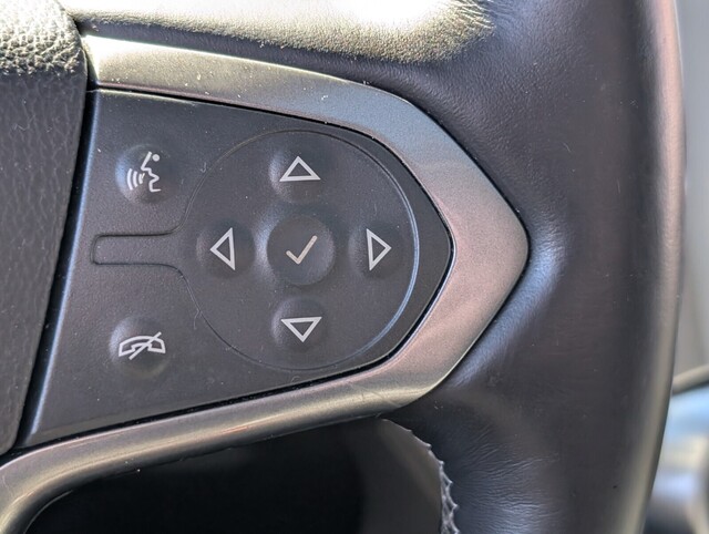 used 2016 Chevrolet Suburban car, priced at $12,888