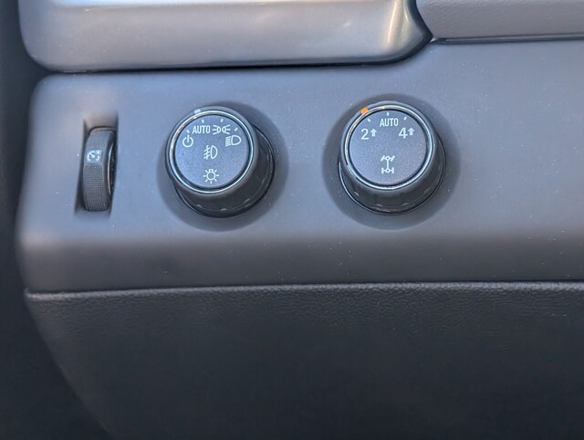 used 2016 Chevrolet Suburban car, priced at $12,888