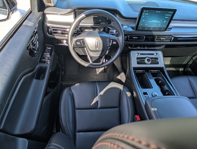 used 2024 Lincoln Aviator car, priced at $42,998