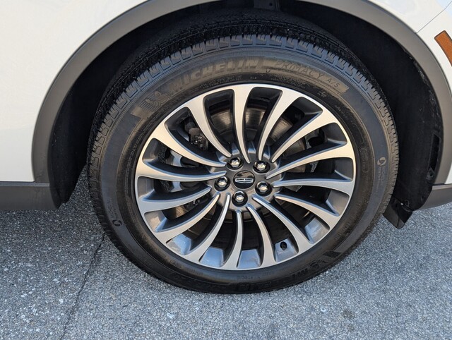 used 2024 Lincoln Aviator car, priced at $42,998