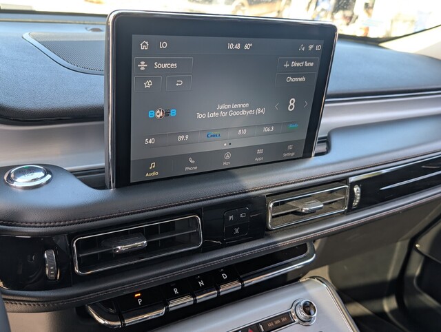 used 2024 Lincoln Aviator car, priced at $42,998