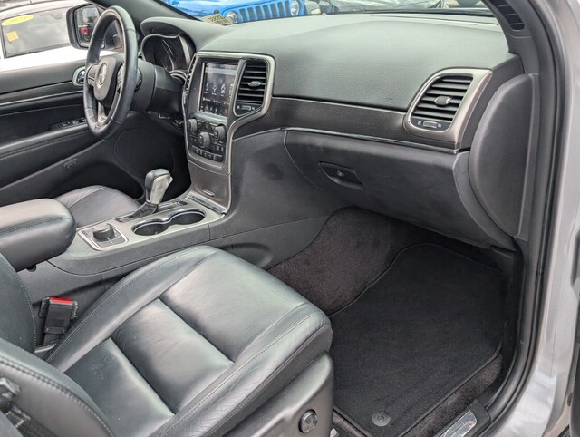used 2018 Jeep Grand Cherokee car, priced at $17,500