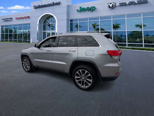 used 2018 Jeep Grand Cherokee car, priced at $17,500