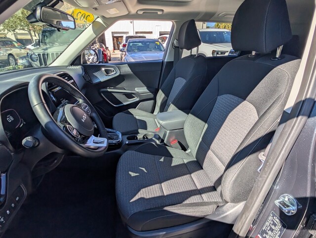 used 2024 Kia Soul car, priced at $19,498