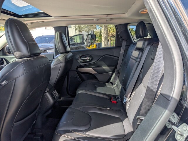 used 2018 Jeep Cherokee car, priced at $16,998