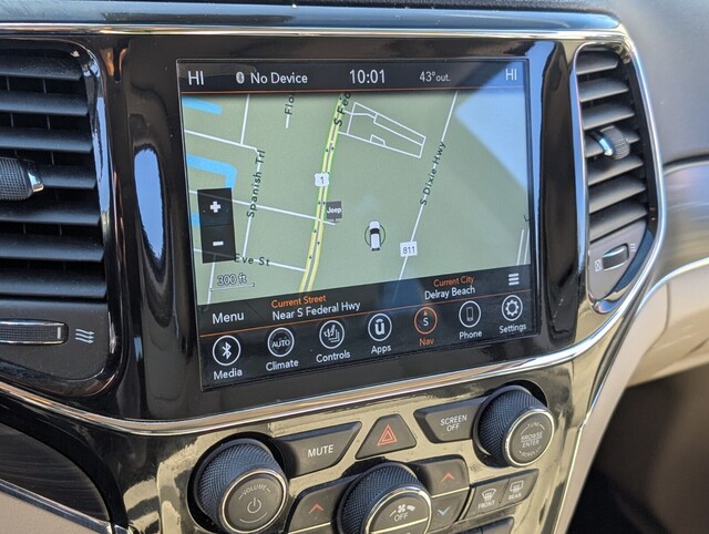 used 2021 Jeep Grand Cherokee car, priced at $18,698