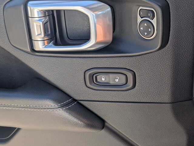 used 2018 Jeep Wrangler Unlimited car, priced at $19,998