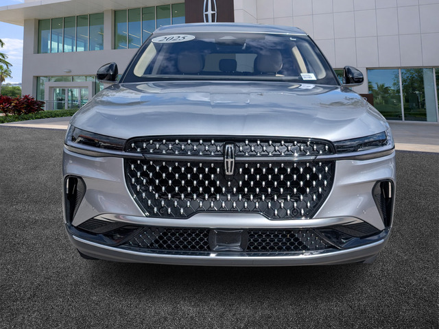 used 2025 Lincoln Nautilus car, priced at $47,598