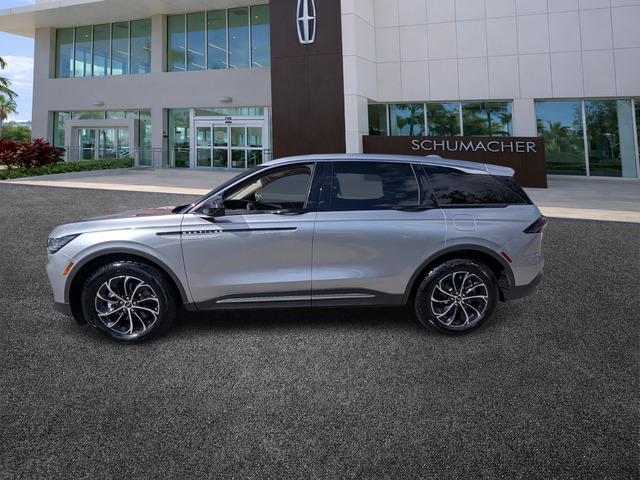 used 2025 Lincoln Nautilus car, priced at $47,598