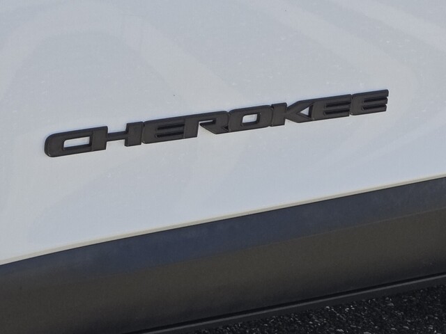 used 2020 Jeep Cherokee car, priced at $17,515