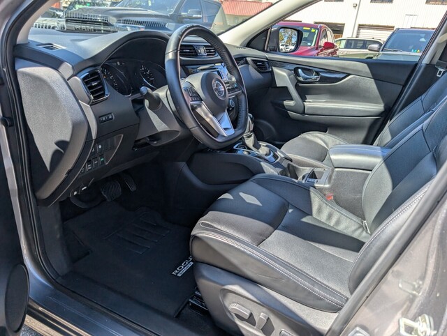 used 2022 Nissan Rogue Sport car, priced at $21,598