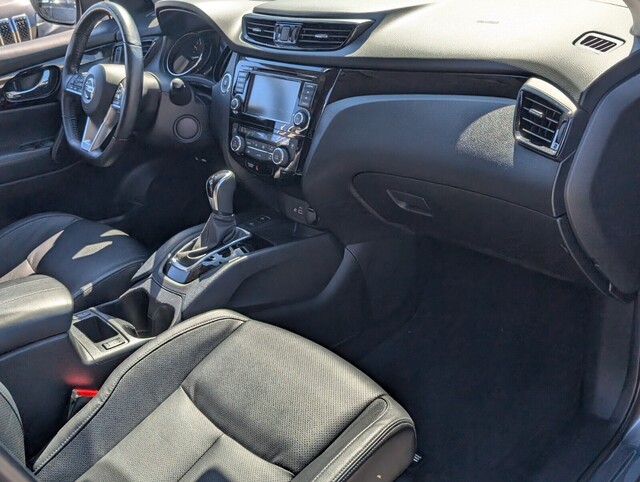 used 2022 Nissan Rogue Sport car, priced at $21,598