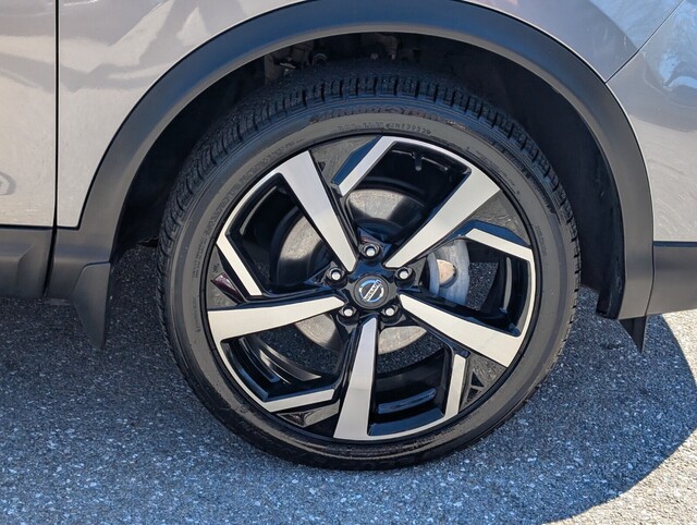 used 2022 Nissan Rogue Sport car, priced at $21,598