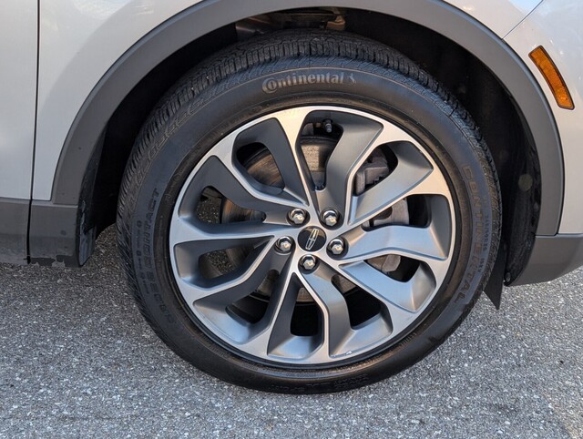 used 2022 Lincoln Nautilus car, priced at $29,888