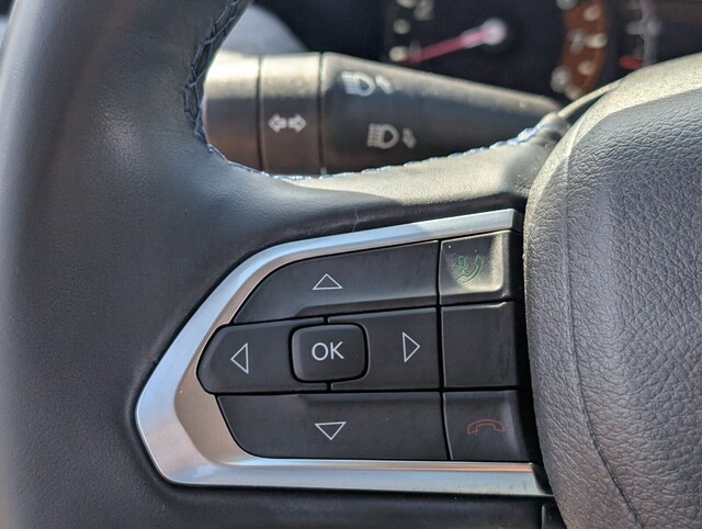 used 2022 Jeep Compass car, priced at $16,500