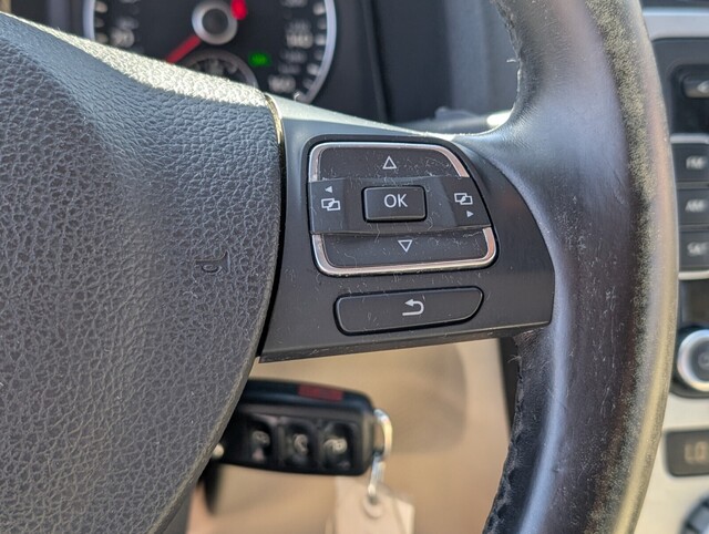 used 2013 Volkswagen Eos car, priced at $10,988