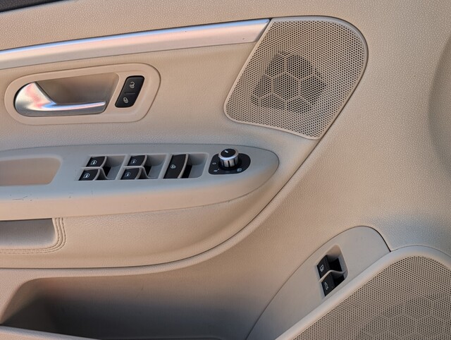 used 2013 Volkswagen Eos car, priced at $10,988