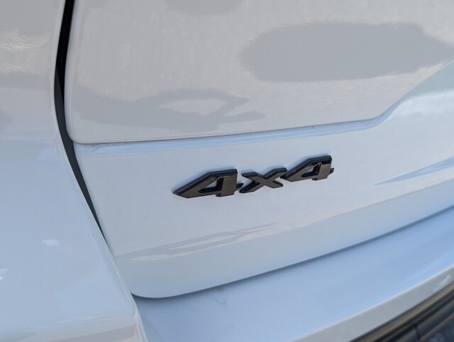 used 2024 Jeep Grand Cherokee car, priced at $34,777