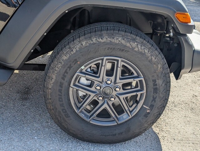 used 2022 Jeep Wrangler car, priced at $24,998