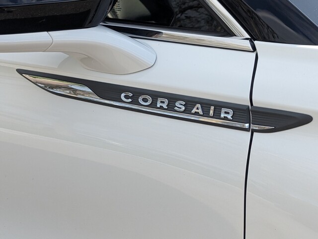 used 2023 Lincoln Corsair car, priced at $26,998
