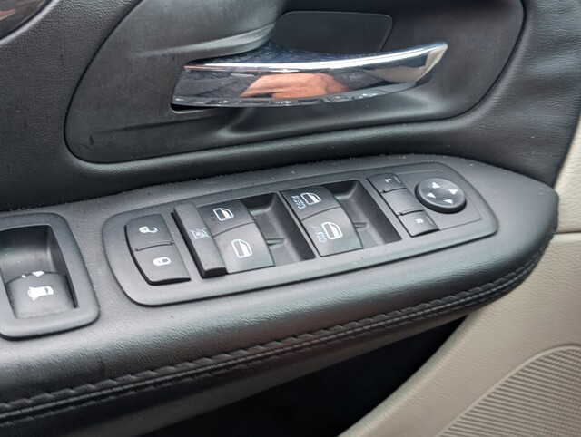 used 2018 Dodge Grand Caravan car, priced at $11,698