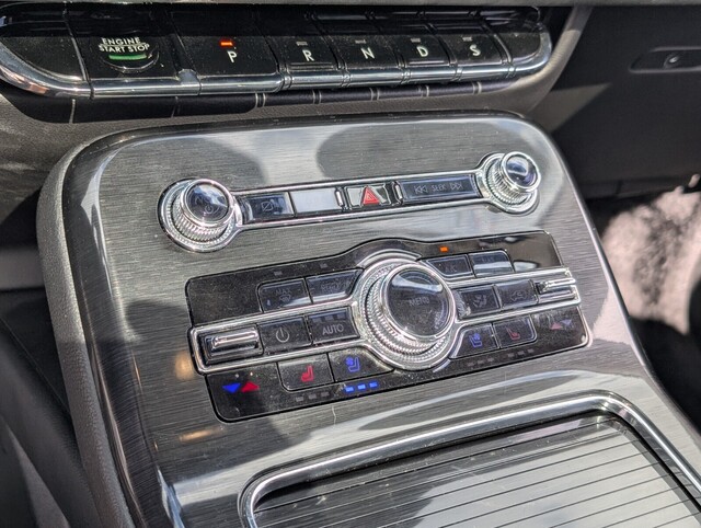 used 2023 Lincoln Nautilus car, priced at $37,988