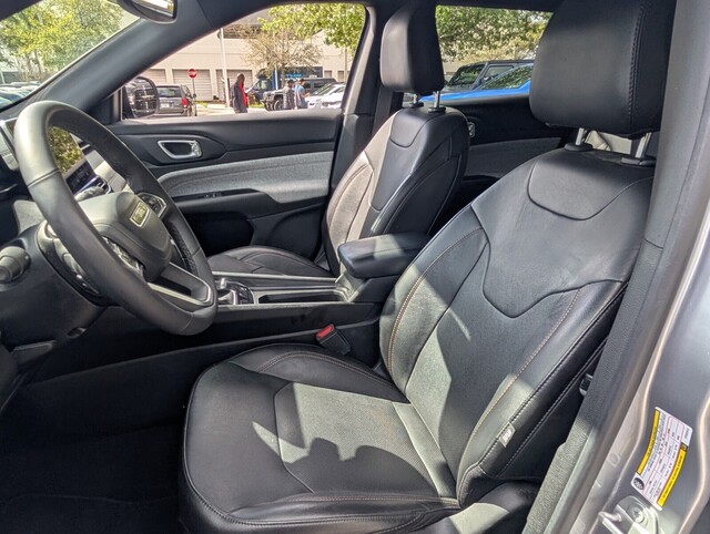 used 2023 Jeep Compass car, priced at $21,298