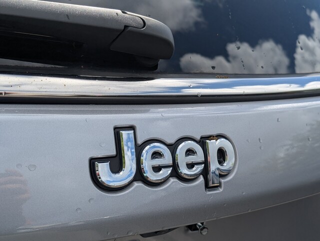 used 2023 Jeep Compass car, priced at $21,298