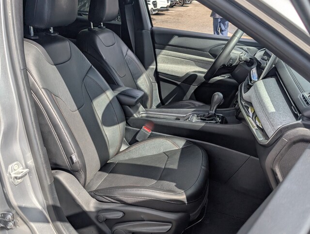 used 2023 Jeep Compass car, priced at $21,298