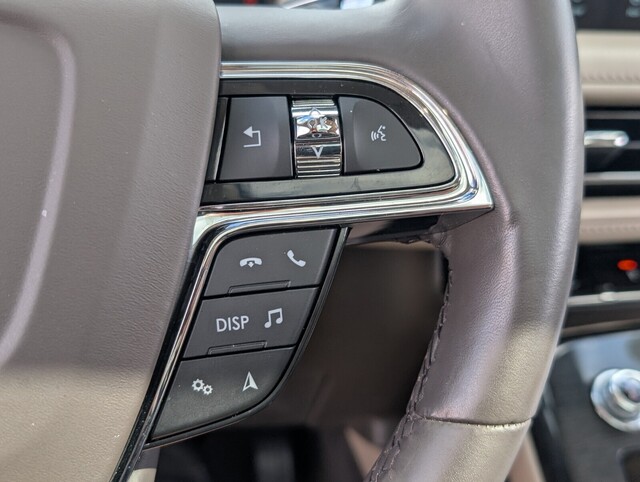 used 2023 Lincoln Nautilus car