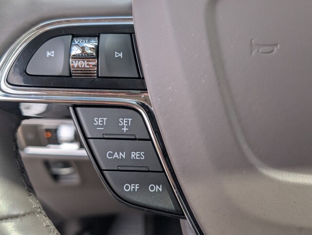 used 2023 Lincoln Nautilus car