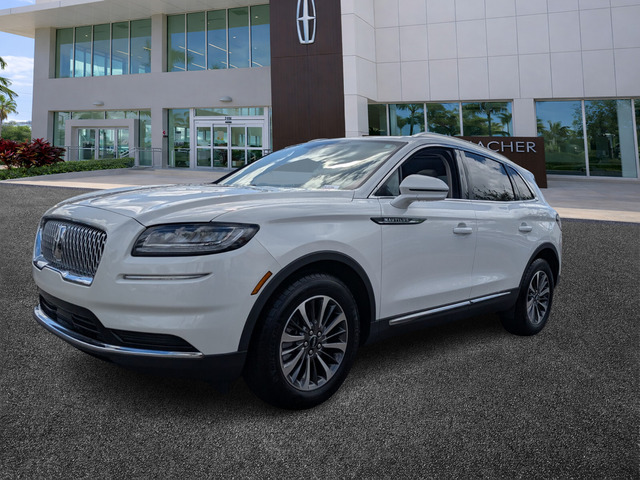 used 2023 Lincoln Nautilus car