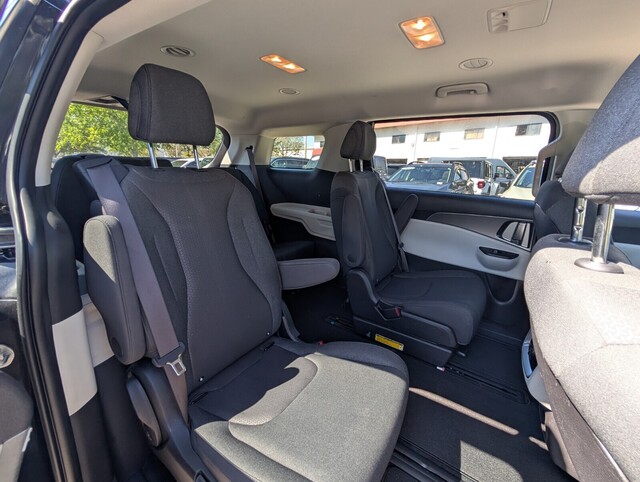 used 2023 Kia CARNIVAL car, priced at $22,500