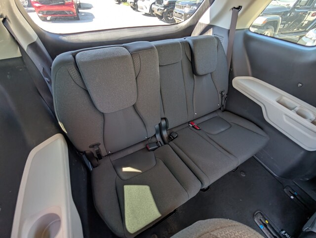 used 2023 Kia CARNIVAL car, priced at $22,500