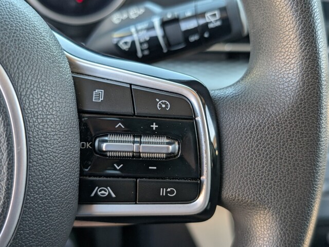 used 2023 Kia CARNIVAL car, priced at $22,500