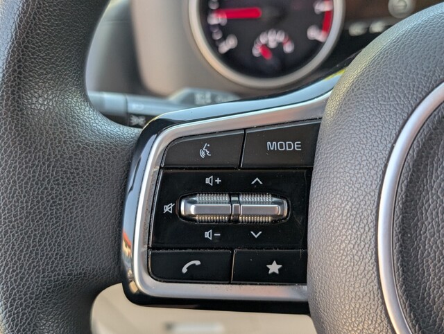 used 2023 Kia CARNIVAL car, priced at $22,500