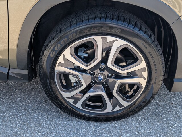 used 2023 Subaru Ascent car, priced at $29,698