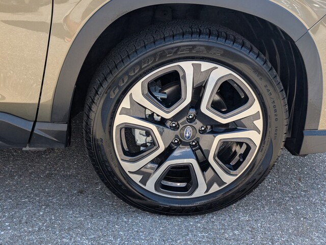 used 2023 Subaru Ascent car, priced at $29,698