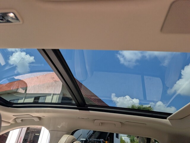 used 2024 Lincoln Aviator car, priced at $48,298