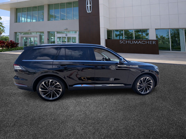 used 2024 Lincoln Aviator car, priced at $48,298
