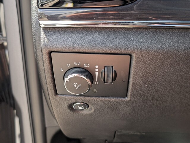 used 2019 Jeep Grand Cherokee car, priced at $19,288