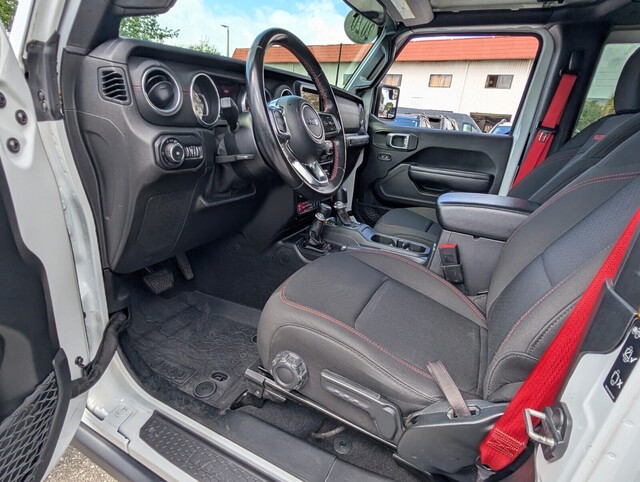 used 2020 Jeep Wrangler car, priced at $27,998